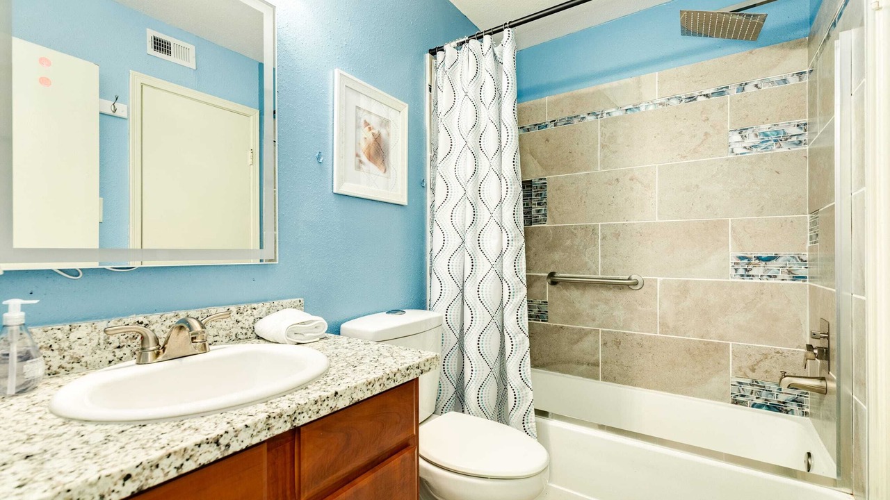 Photo of Bathroom in Galveston