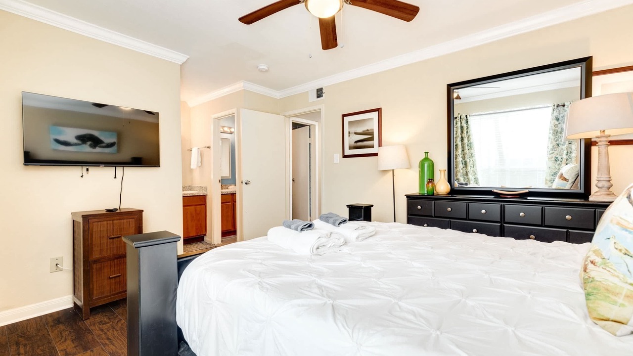 Photo of Bedroom in Galveston