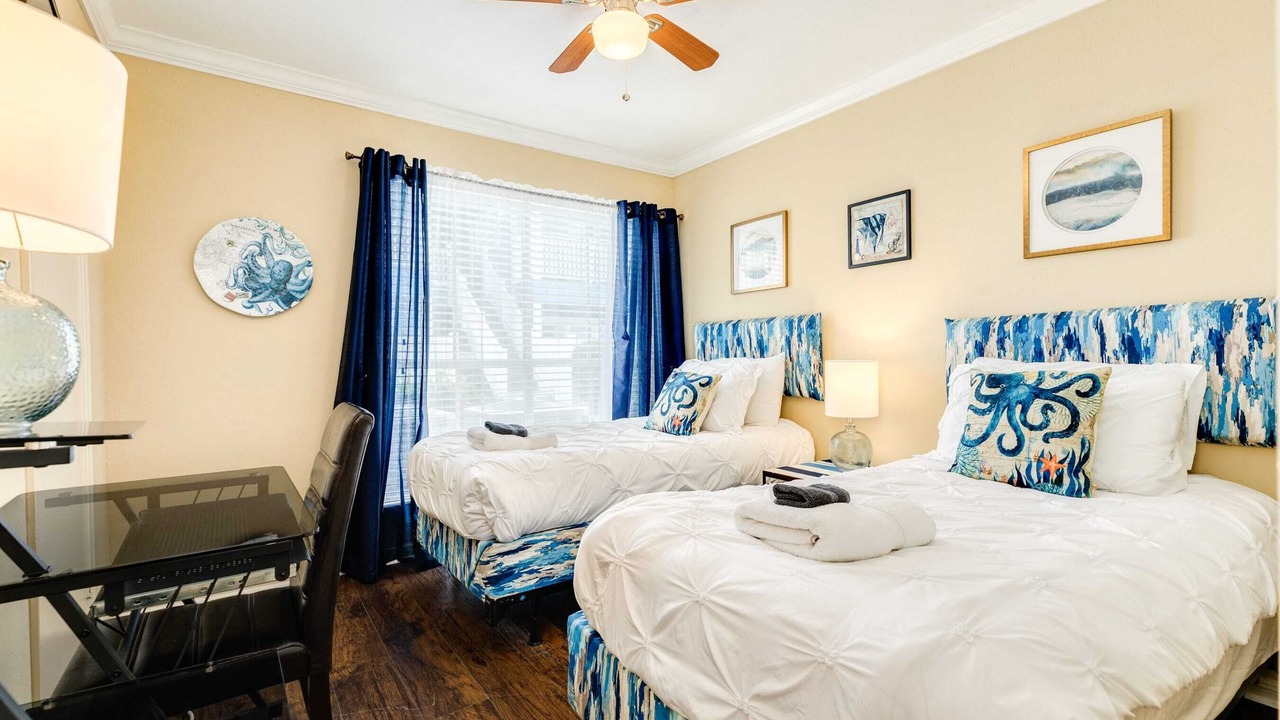 Photo of Bedroom in Galveston