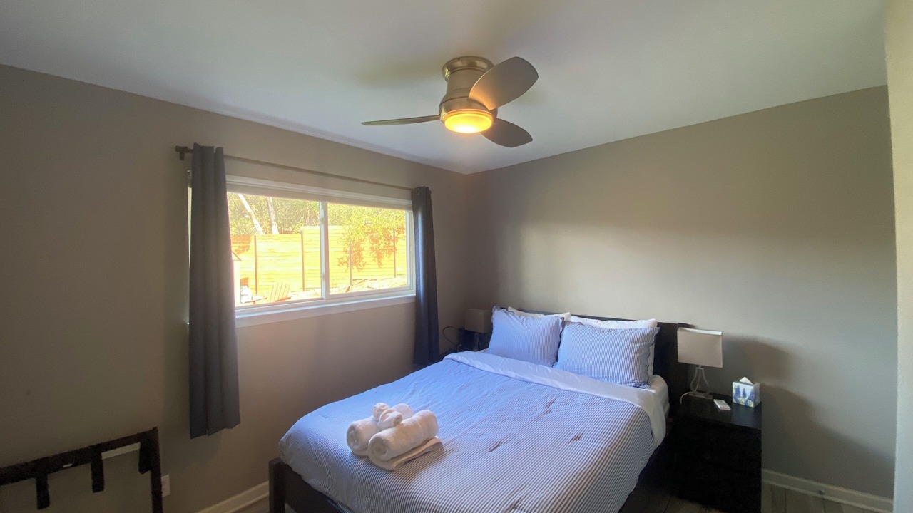 Photo of Bedroom in Westlake Highlands
