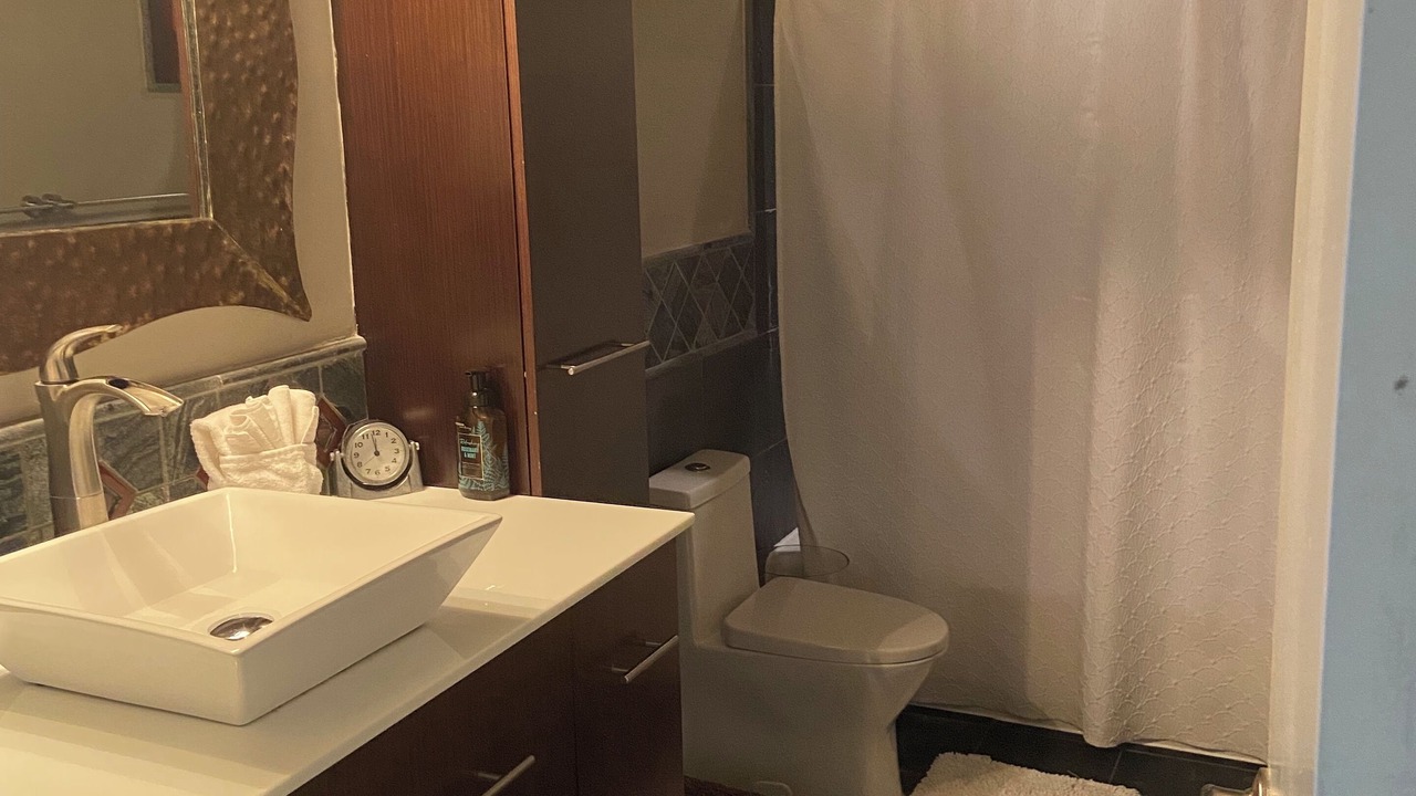Photo of Bathroom in Westlake Highlands