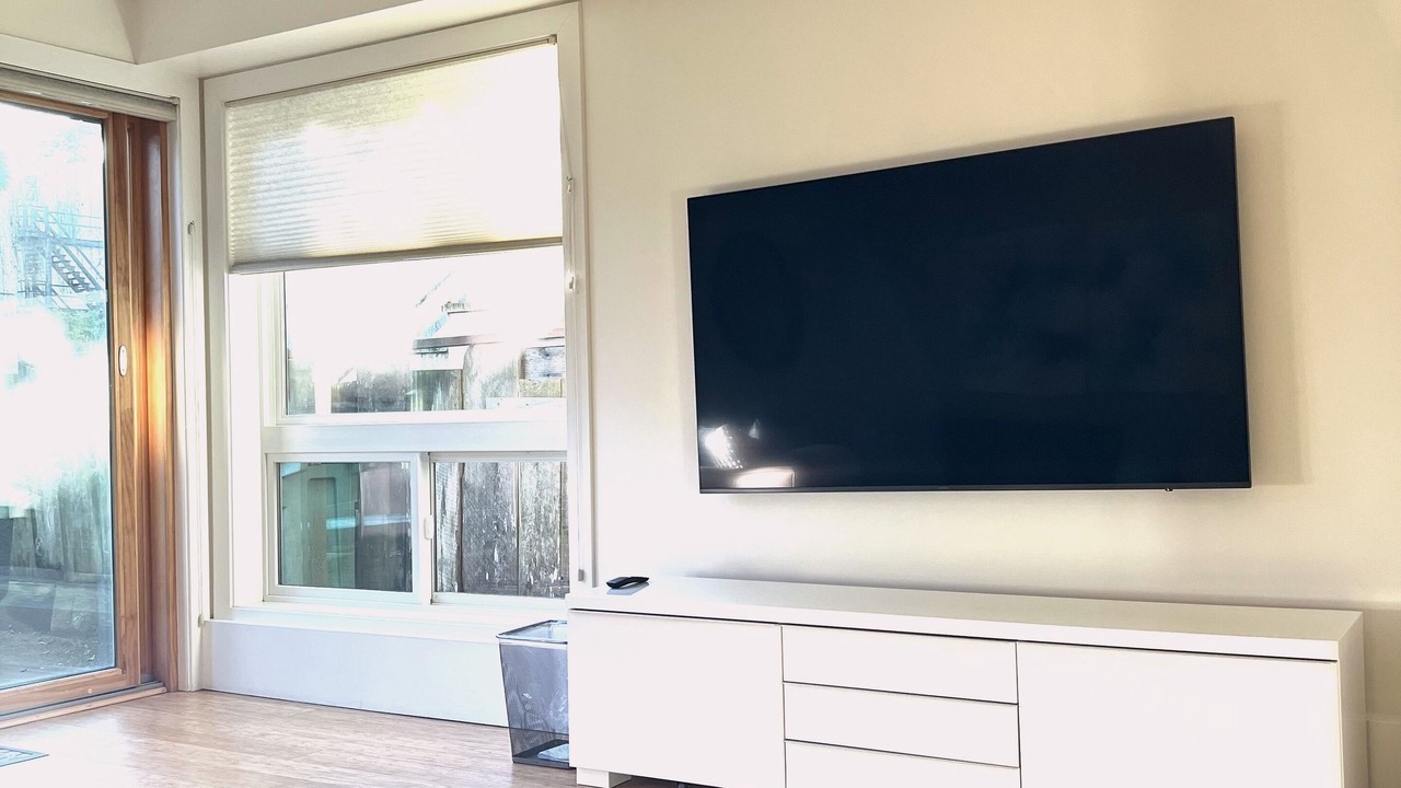 Photo of Bedroom in Outer Sunset