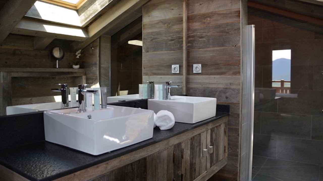 Photo of Bathroom in Superbolquere