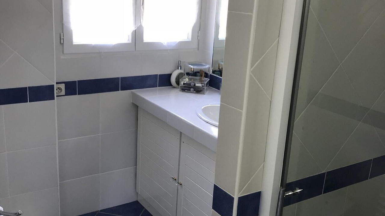 Photo of Bathroom in Banne
