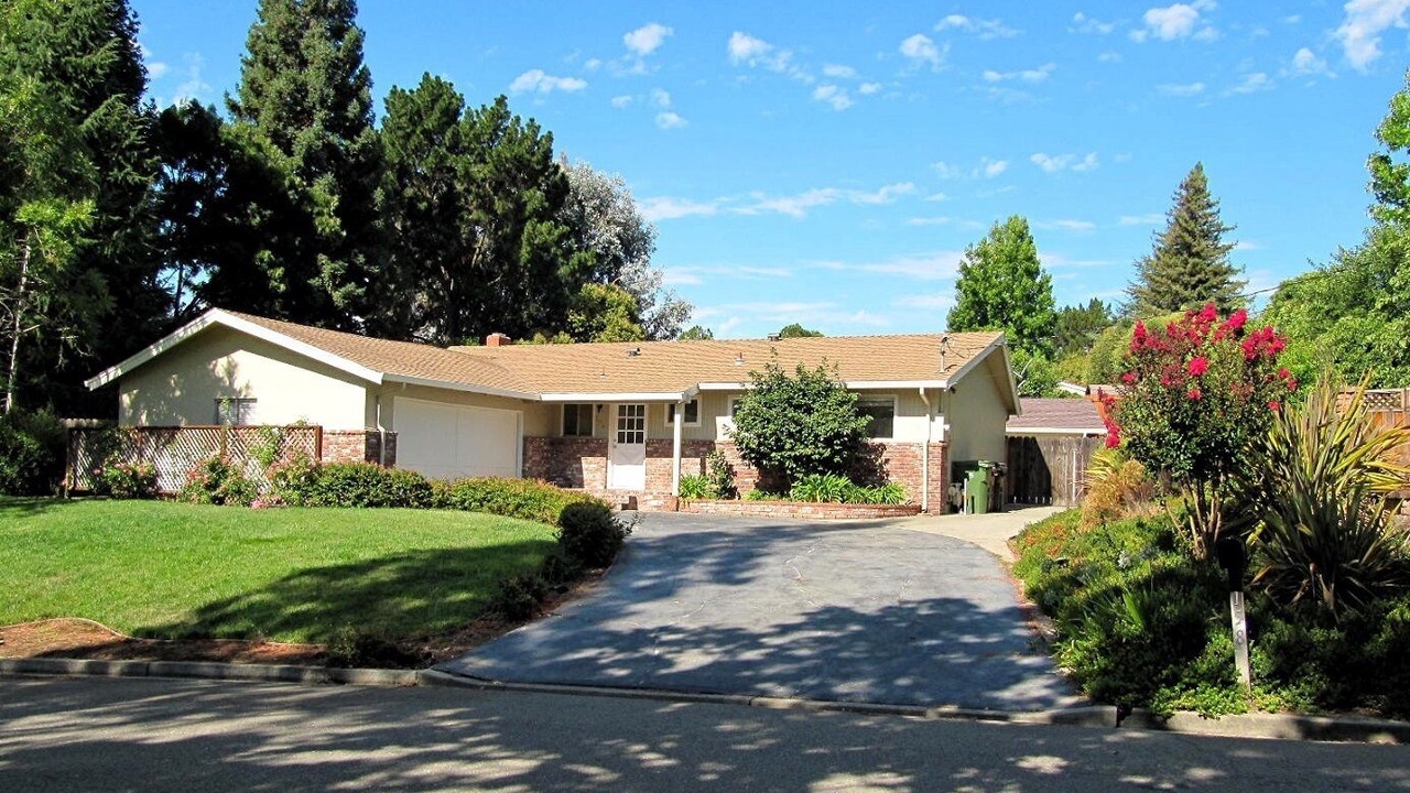 Photo of Others in Pleasant Hill