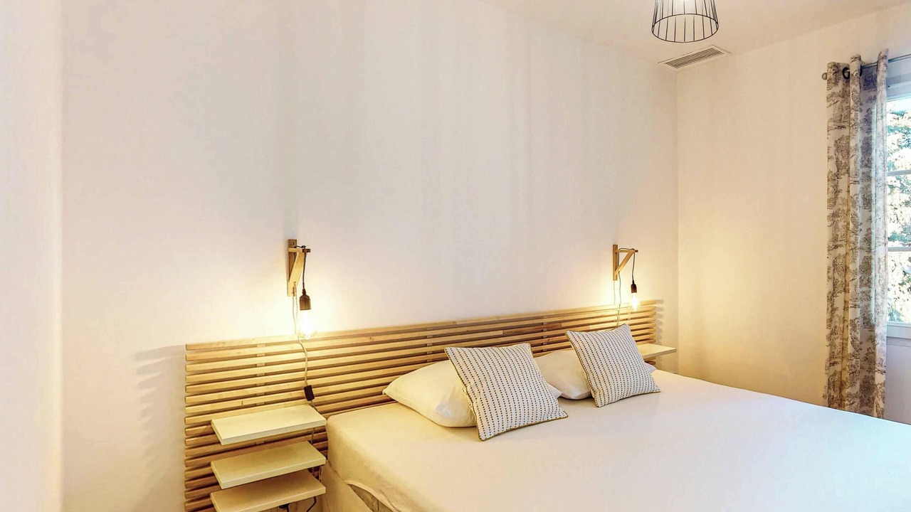 Photo of Bedroom in Caunes-Minervois