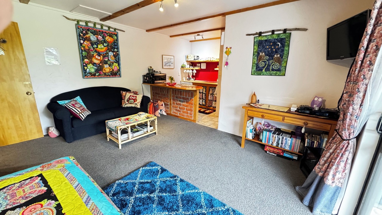 Photo of Livingroom in Linkwater