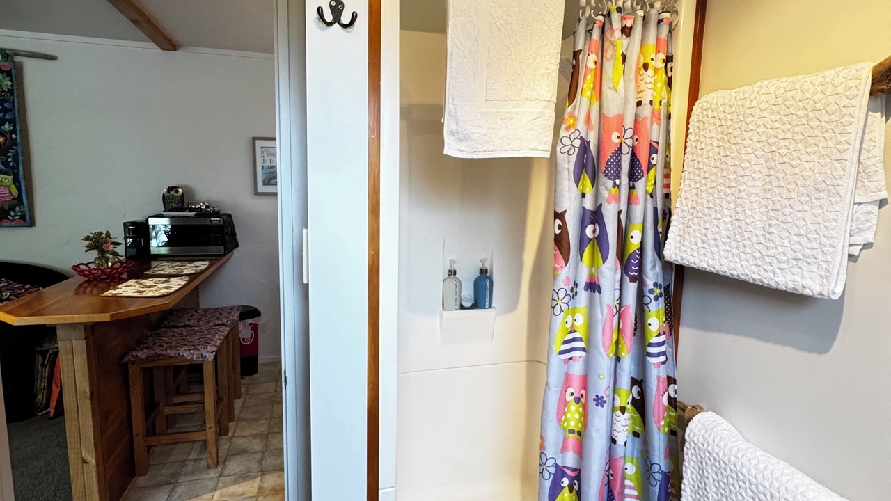 Photo of Bathroom in Linkwater