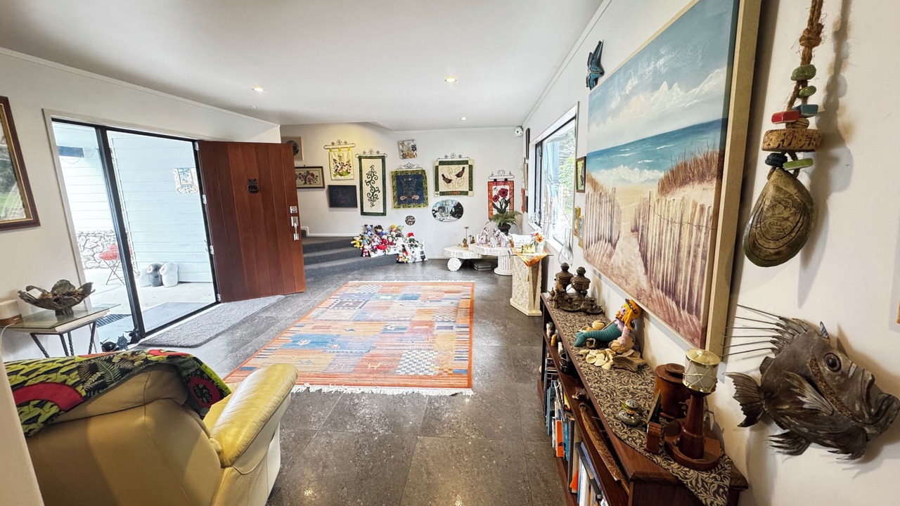 Photo of Others in Linkwater