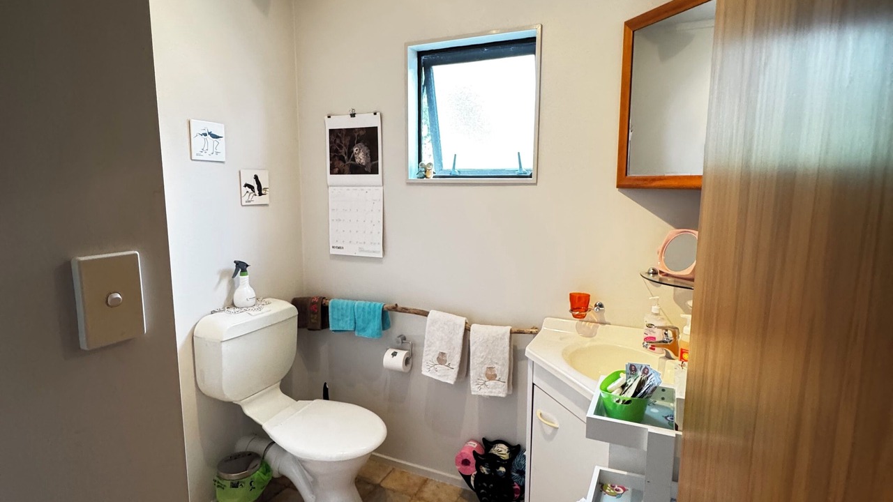 Photo of Bathroom in Linkwater