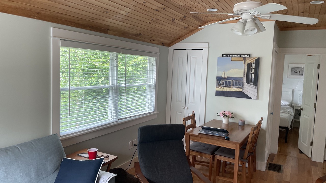 Photo of Livingroom in Westerly