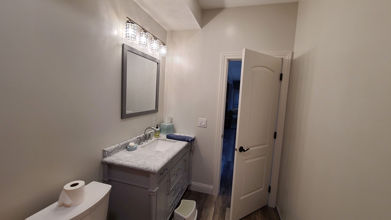 Photo of Bathroom in Winterset