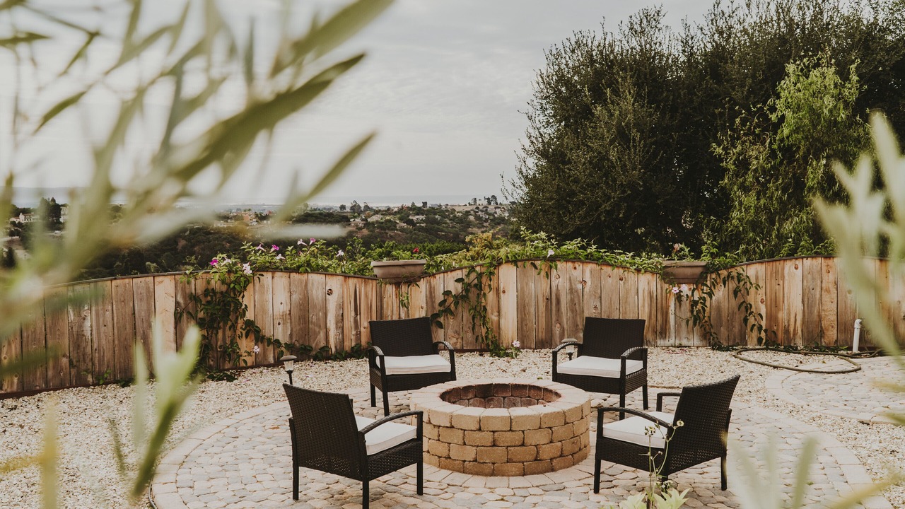 Photo of Patio Balcony in Carpenter Canyon
