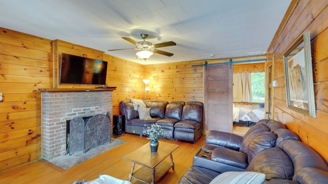 Photo of Bedroom in New Marlborough