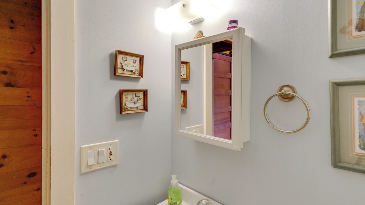 Photo of Bathroom in New Marlborough