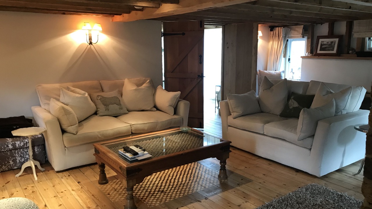 Photo of Livingroom in Westerham