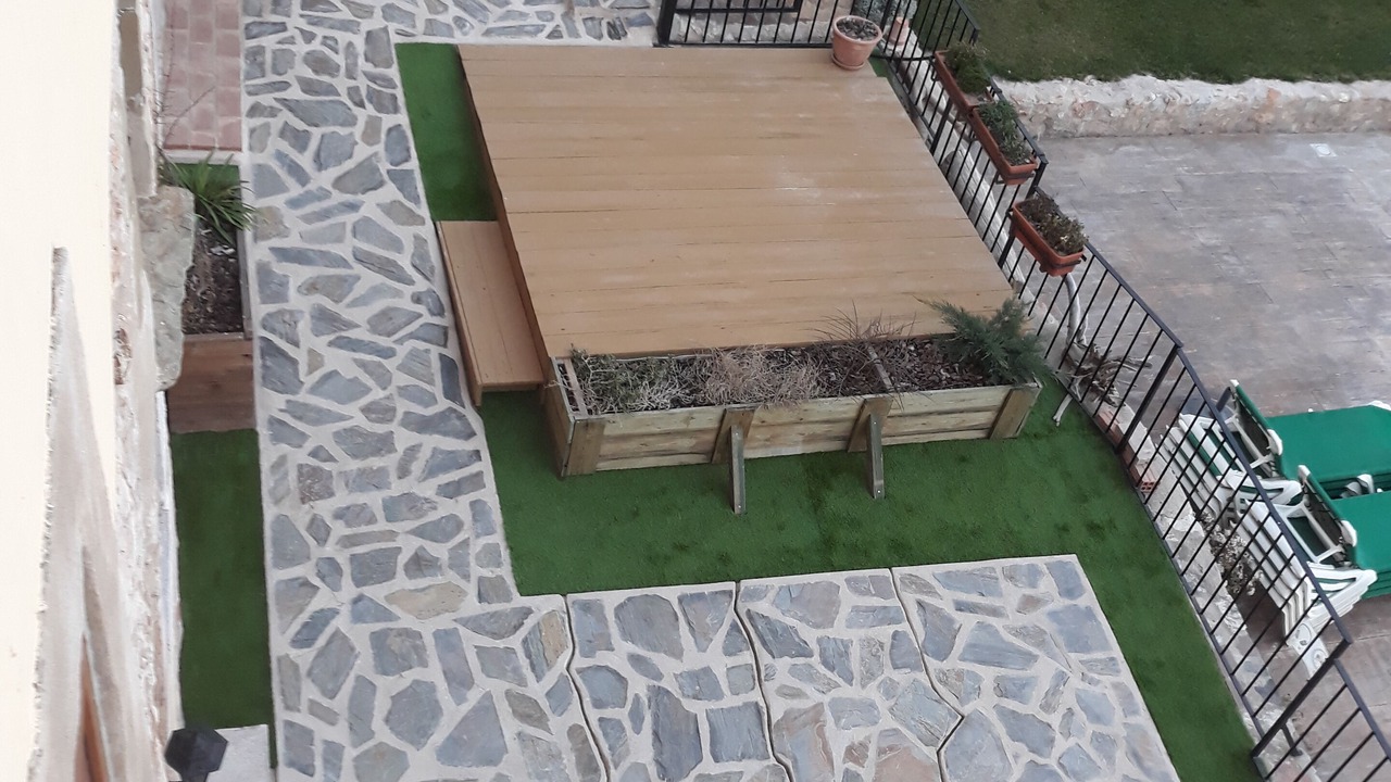 Photo of Outdoor in Albons