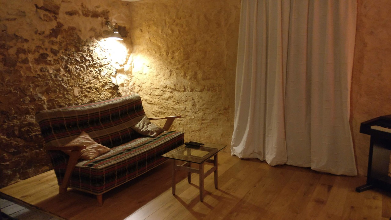 Photo of Livingroom in Saint-Just-et-le-Bezu
