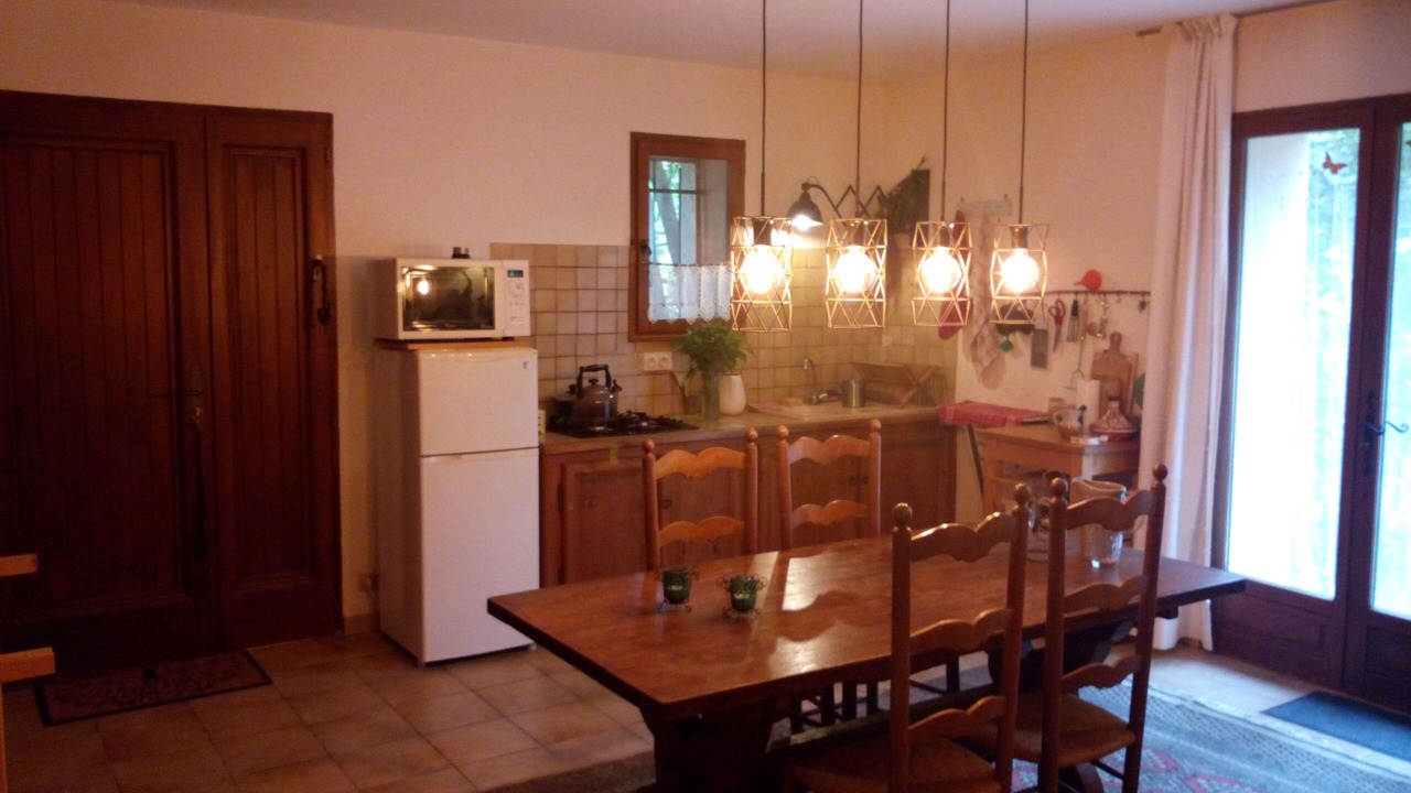 Photo of Kitchen in Saint-Just-et-le-Bezu