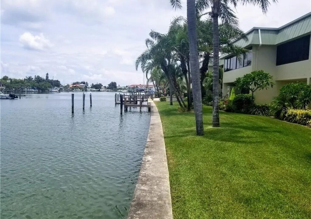 Photo of Others in Capri Isle