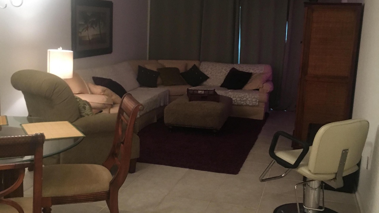 Photo of Livingroom in Capri Isle