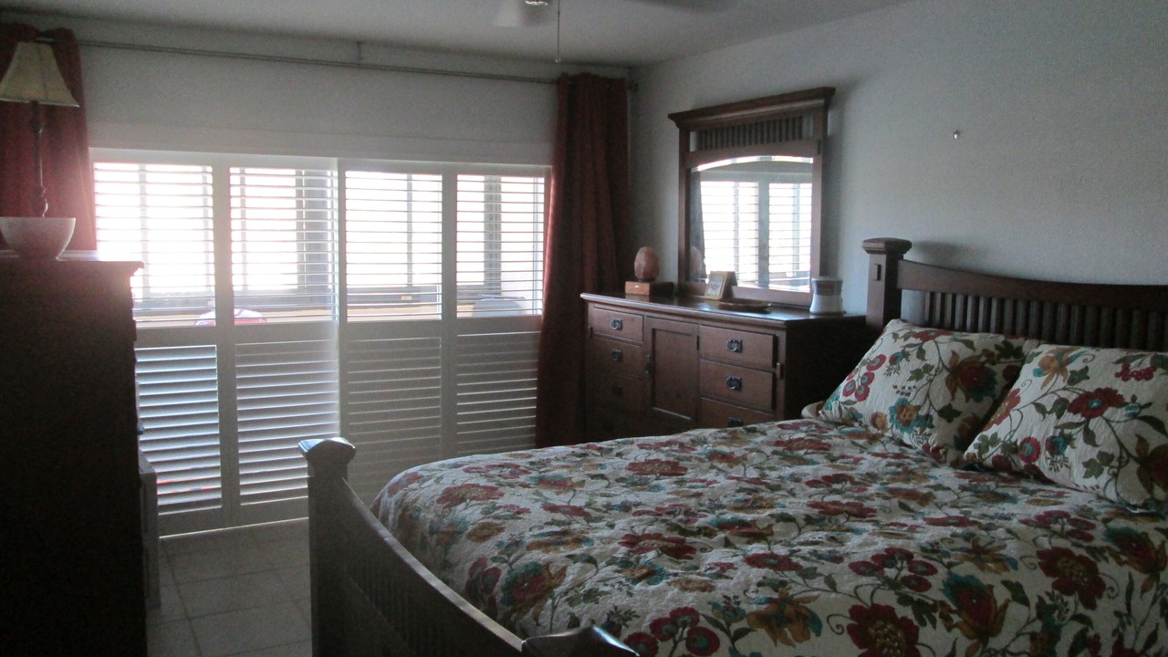 Photo of Bedroom in Capri Isle