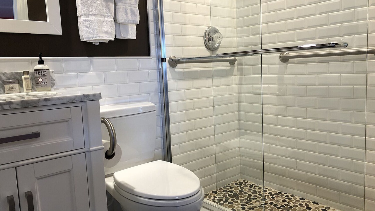 Photo of Bathroom in West Cape May