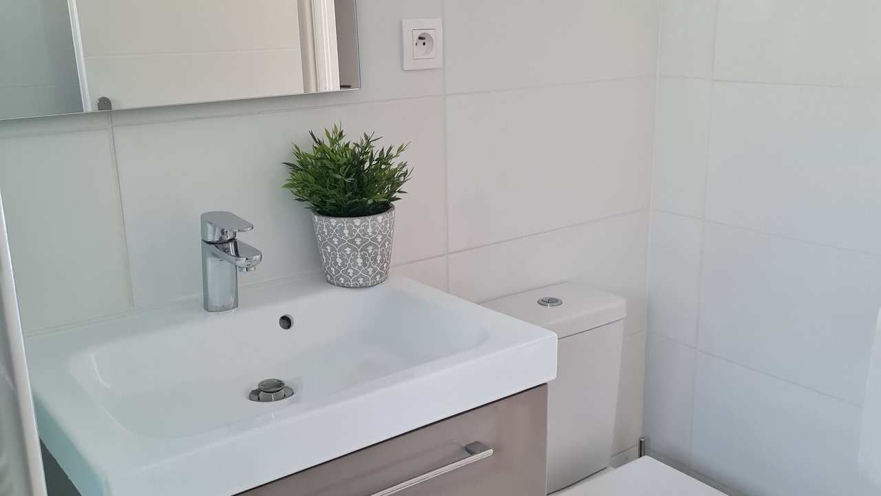 Photo of Bathroom in Bedarrides