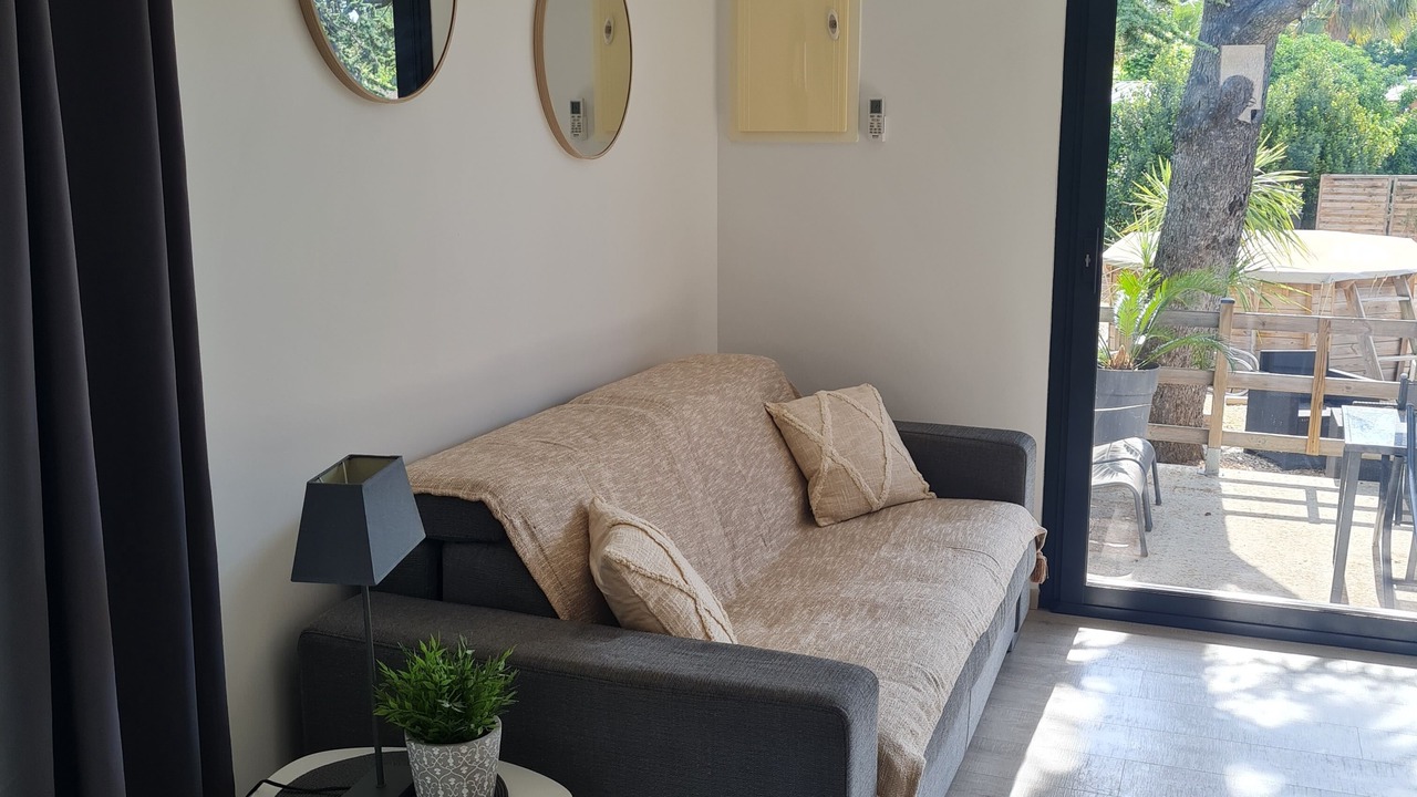 Photo of Livingroom in Bedarrides