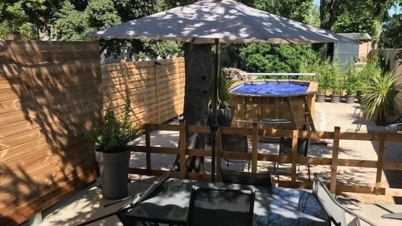 Photo of Outdoor in Bedarrides