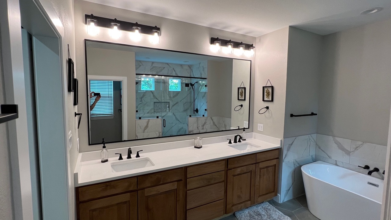 Photo of Bathroom in Malakoff