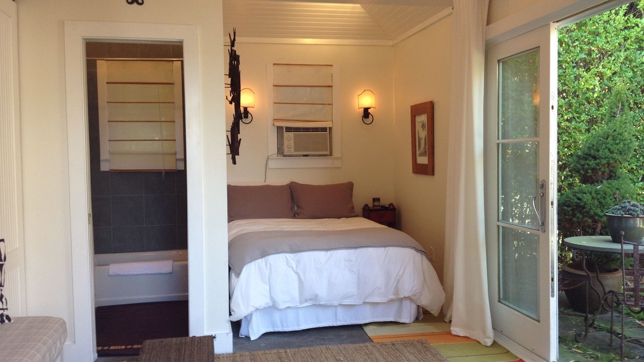 Photo of Bedroom in Noyack