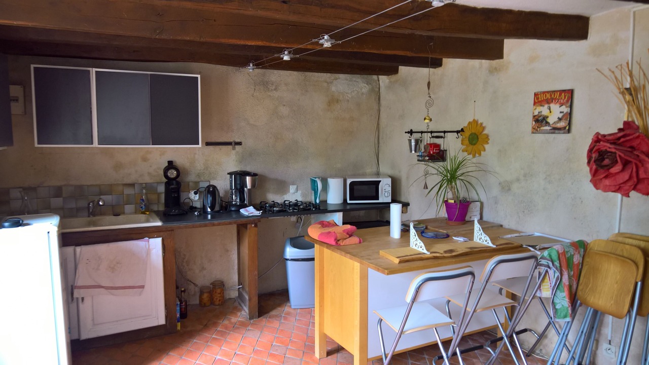 Photo of Kitchen in Cravant-les-Coteaux