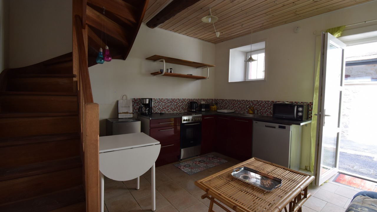 Photo of Kitchen in Saint-Hilaire