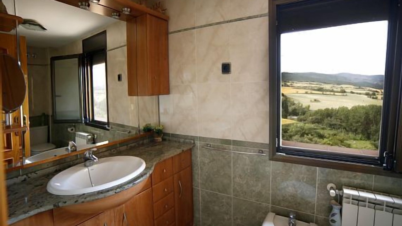 Photo of Bathroom in Graus