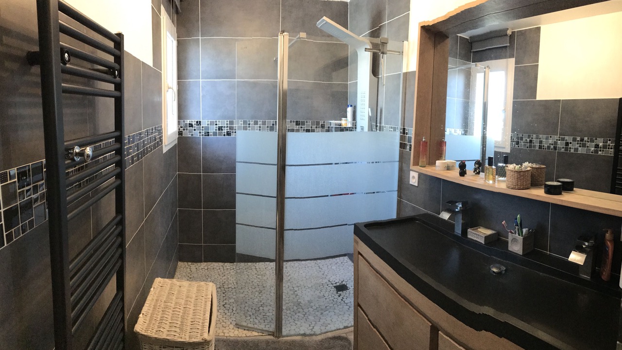Photo of Bathroom in Puget-sur-Argens