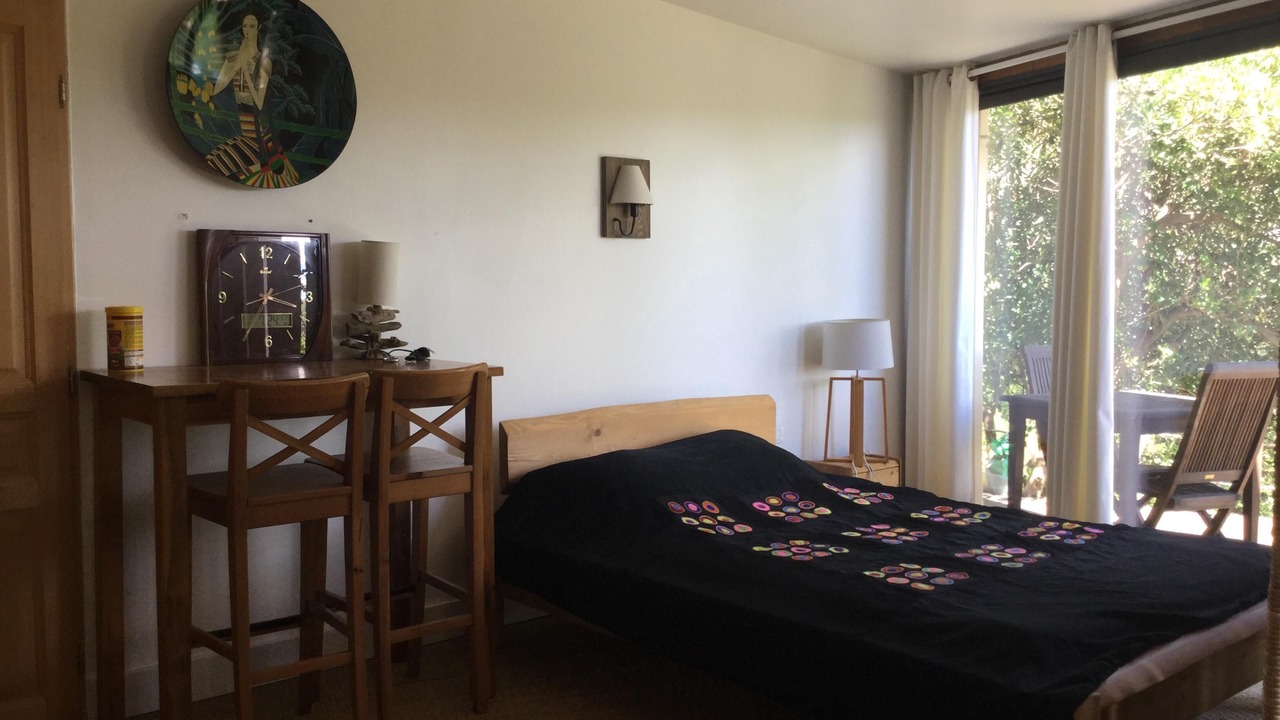 Photo of Bedroom in Saint-Clement-de-Riviere