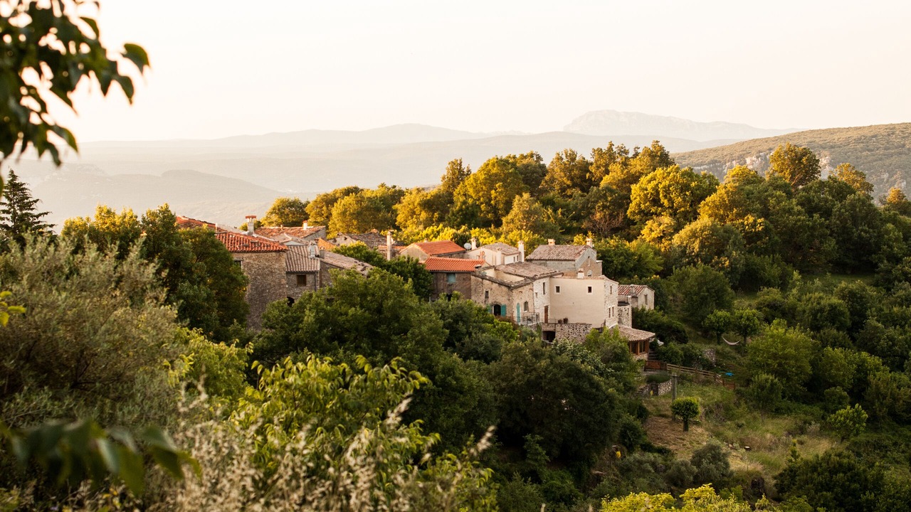 Photo of Others in Roquedur