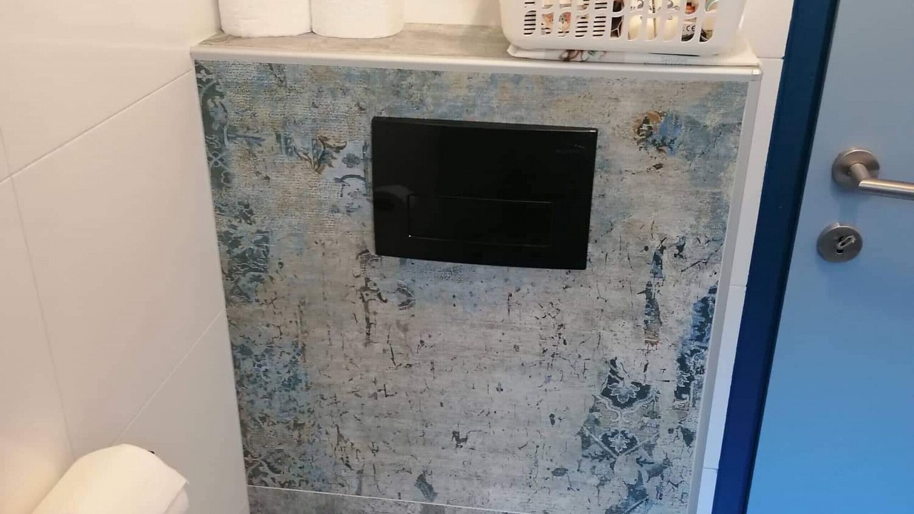 Photo of Bathroom in Tkon