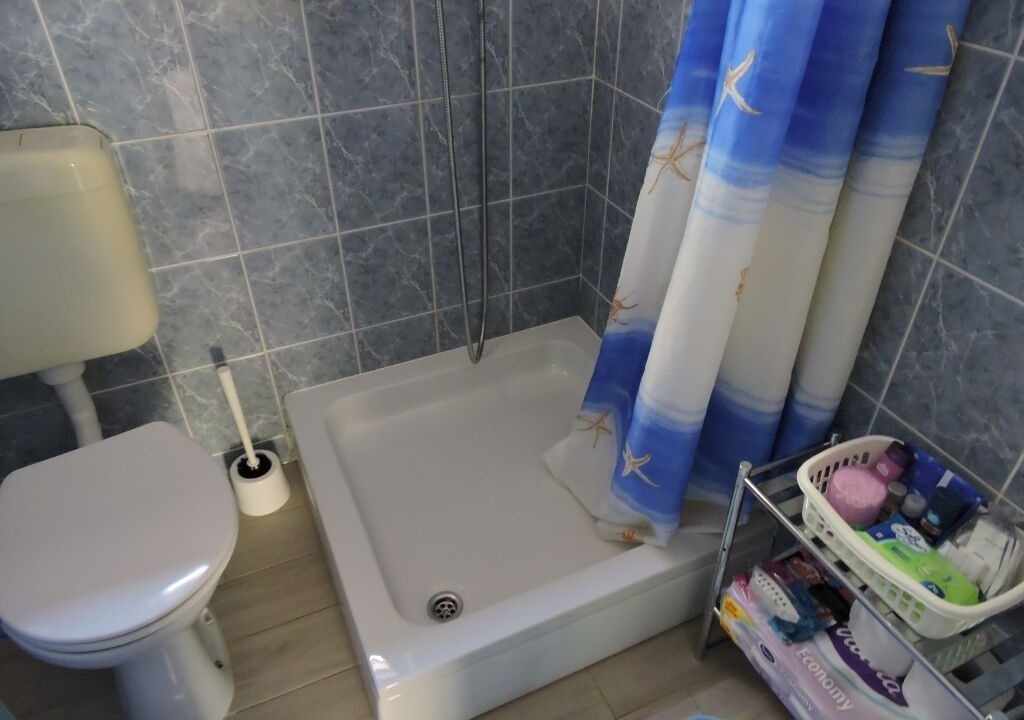 Photo of Bathroom in Tkon