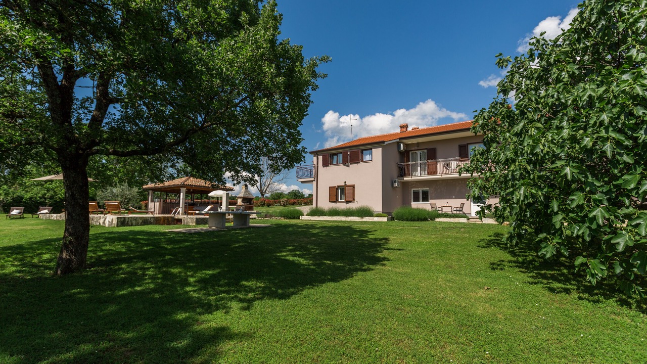 Photo of Outdoor in Jakovici