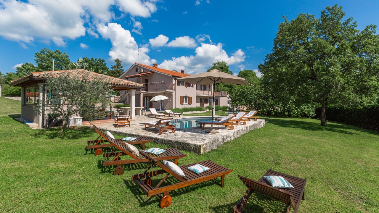 Photo of Patio Balcony in Jakovici