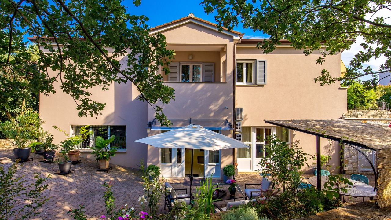 Photo of Outdoor in Antonci