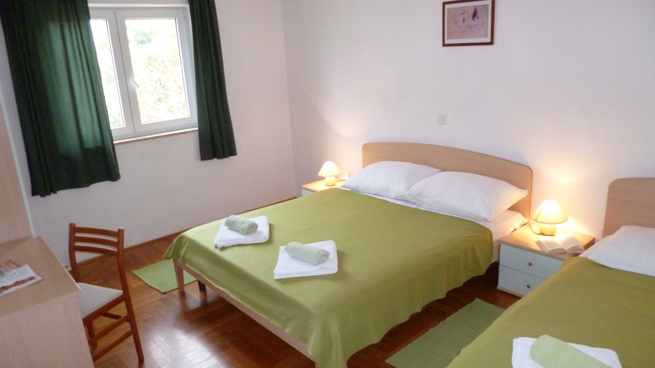 Photo of Bedroom in Barbat na Rabu