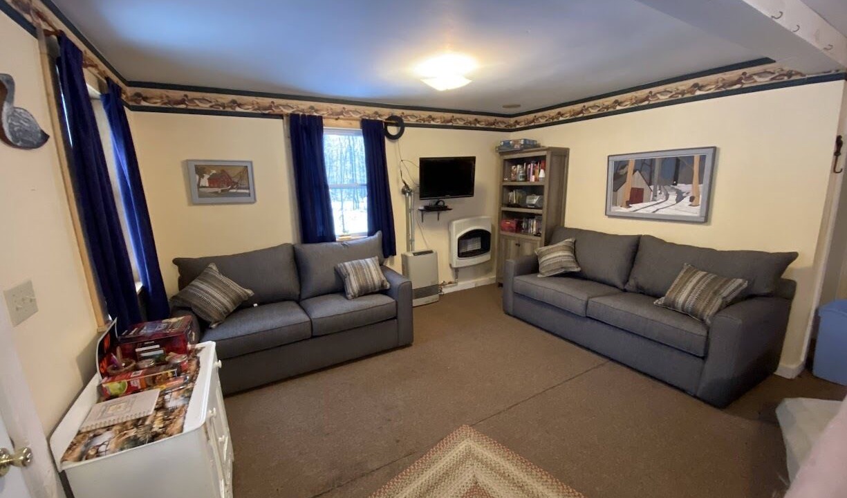 Photo of Livingroom in Redfield