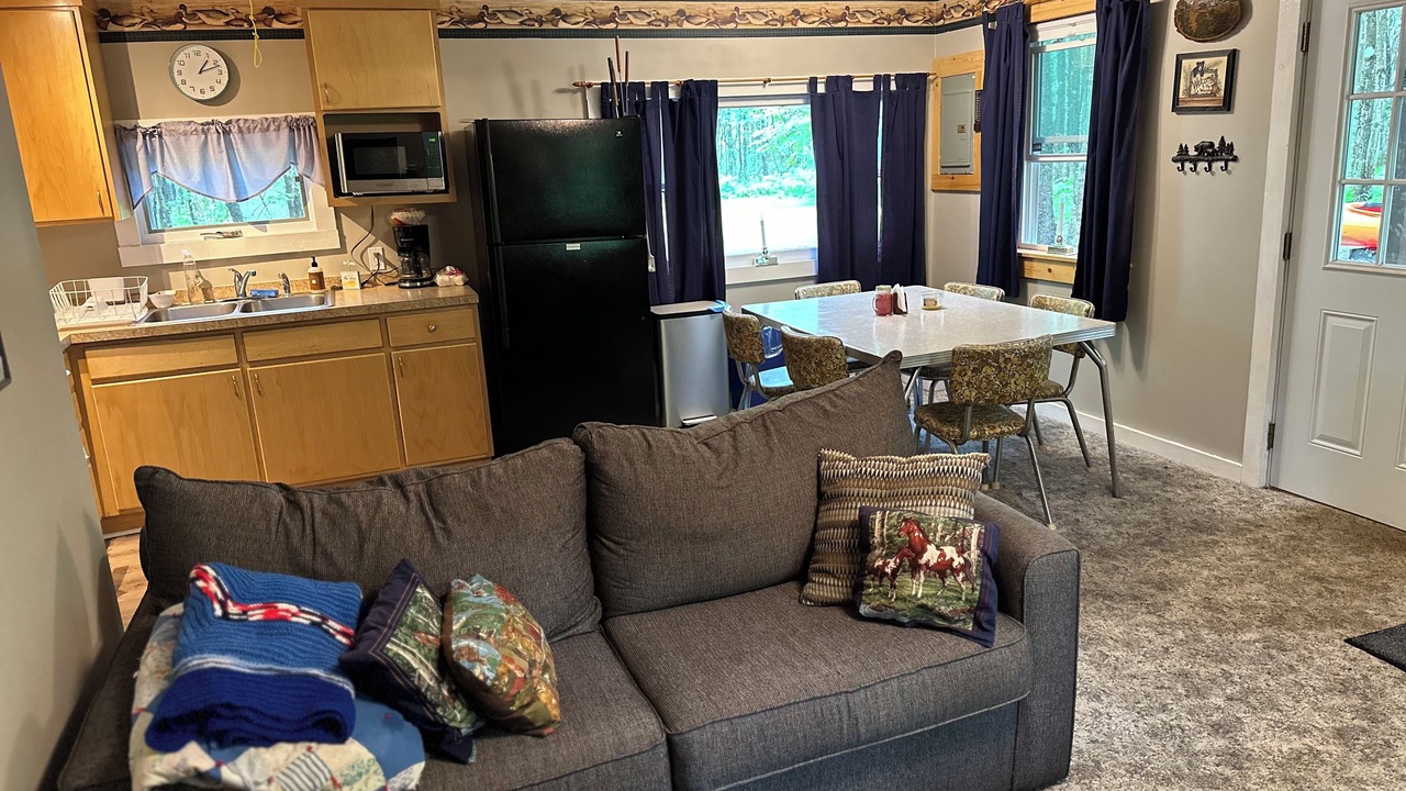 Photo of Livingroom in Redfield