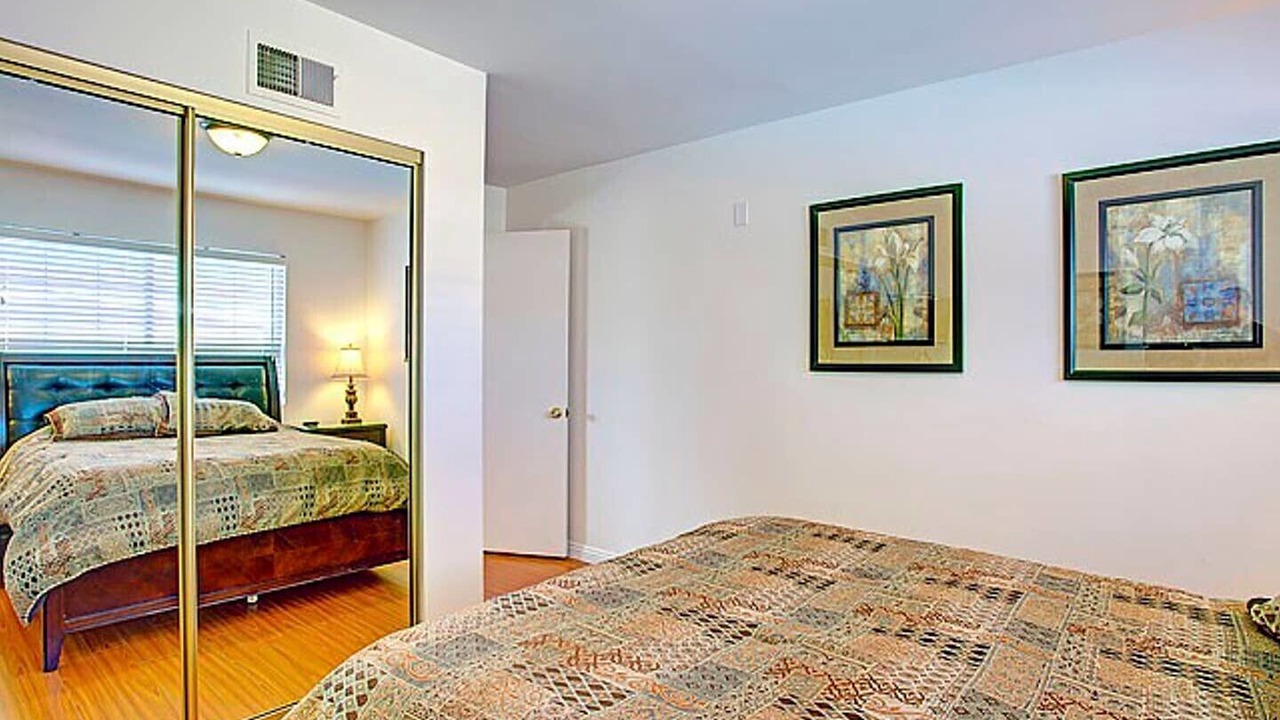 Photo of Bedroom in Anaheim Resort