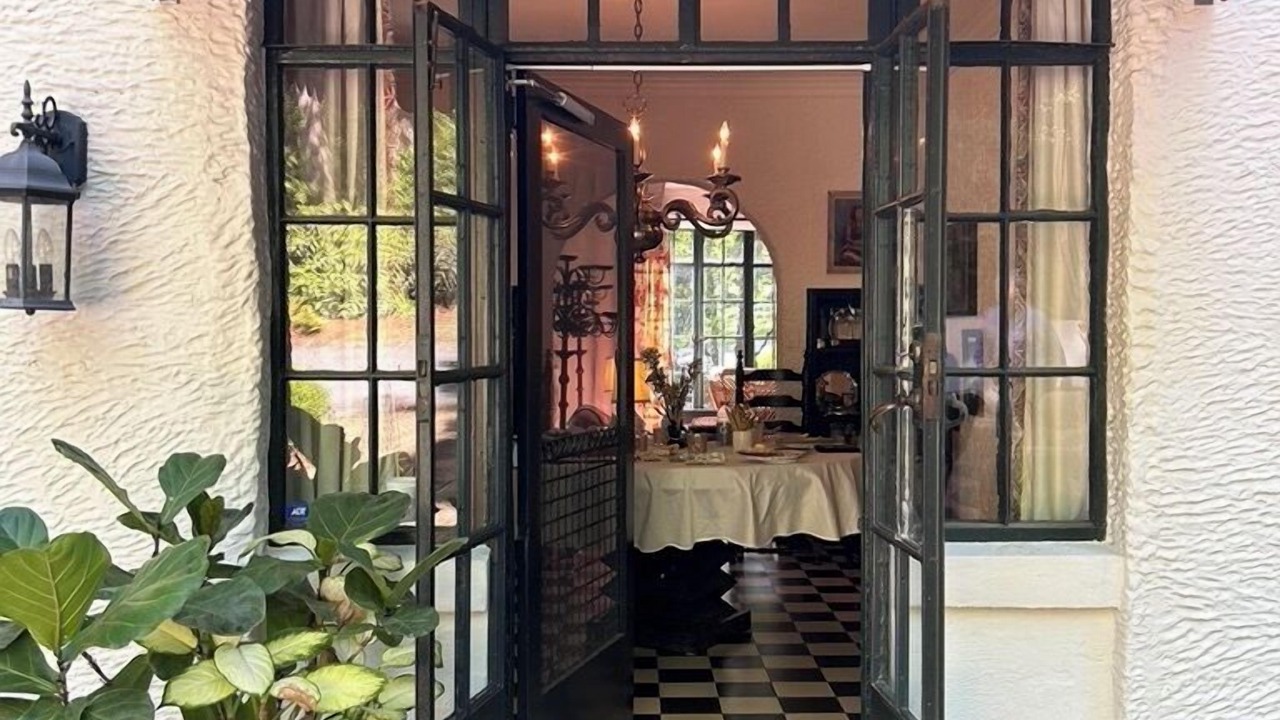 Photo of Outdoor in Peachtree Heights West