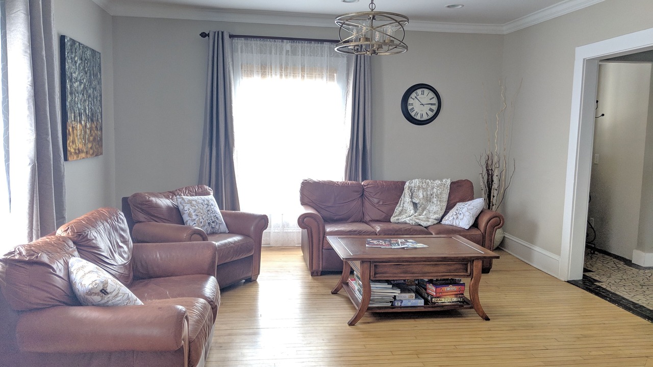 Photo of Livingroom in Whittier