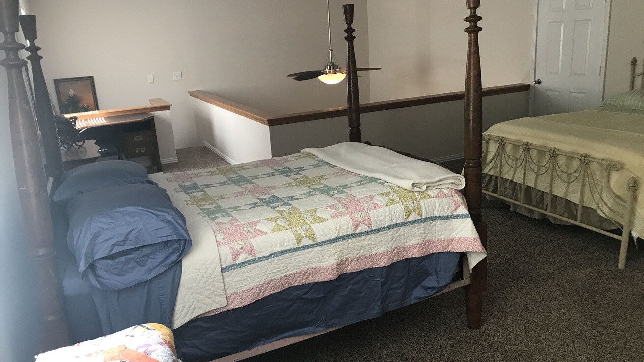 Photo of Bedroom in Normangee